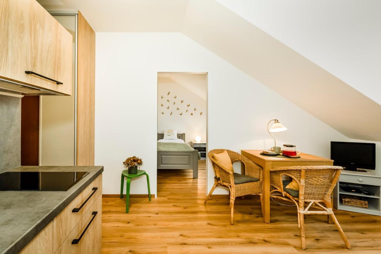 Benesovka Apartamento Vacov Exterior foto